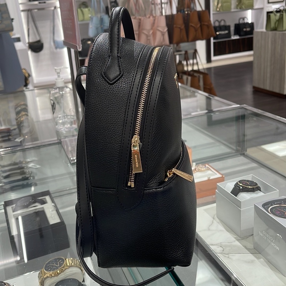 Michael Kors Womens Valerie Medium Logo Backpack 30F2G9VB2B
Black
NWT - Picture 6 of 16
